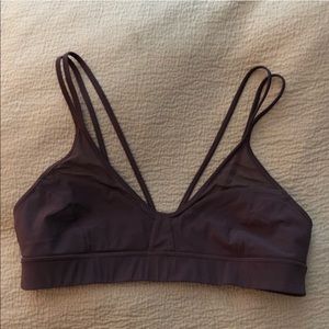 Lululemon Bra w/ Mesh detail! size 8